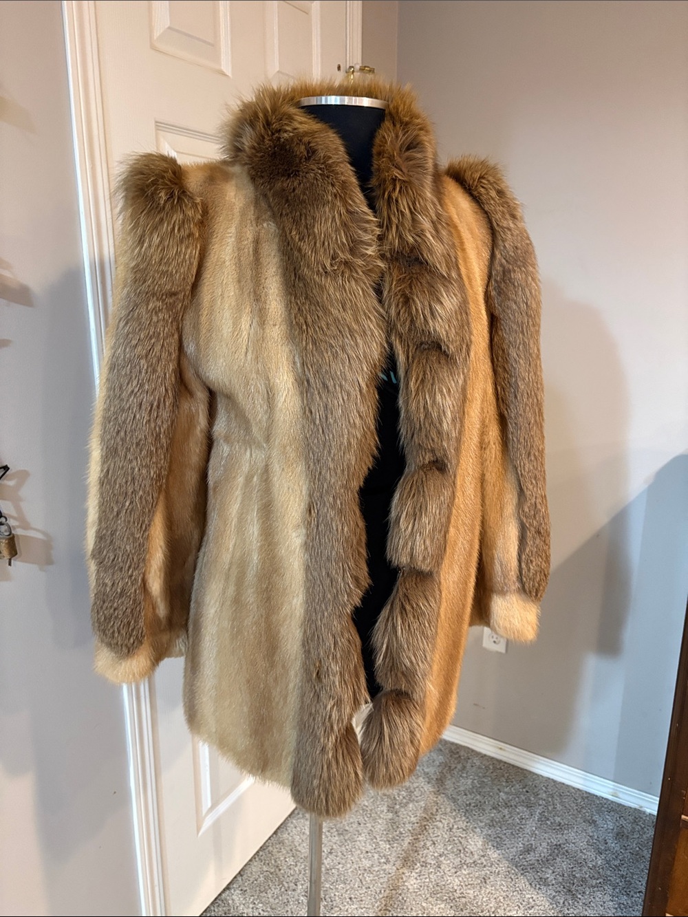 Luxury Women's Fur Coat - Tan/Brown  mink and fox trim.  2B